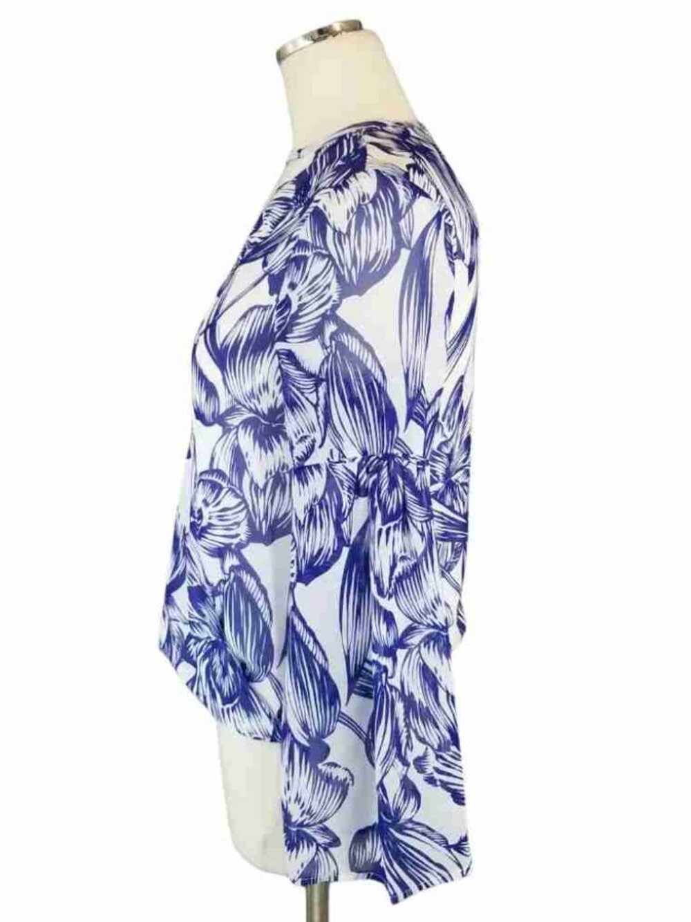 Karlie NWT Blue White Floral Faux Wrap Blouse Bell Sleeve Keyhole Top Small - Picture 2 of 5